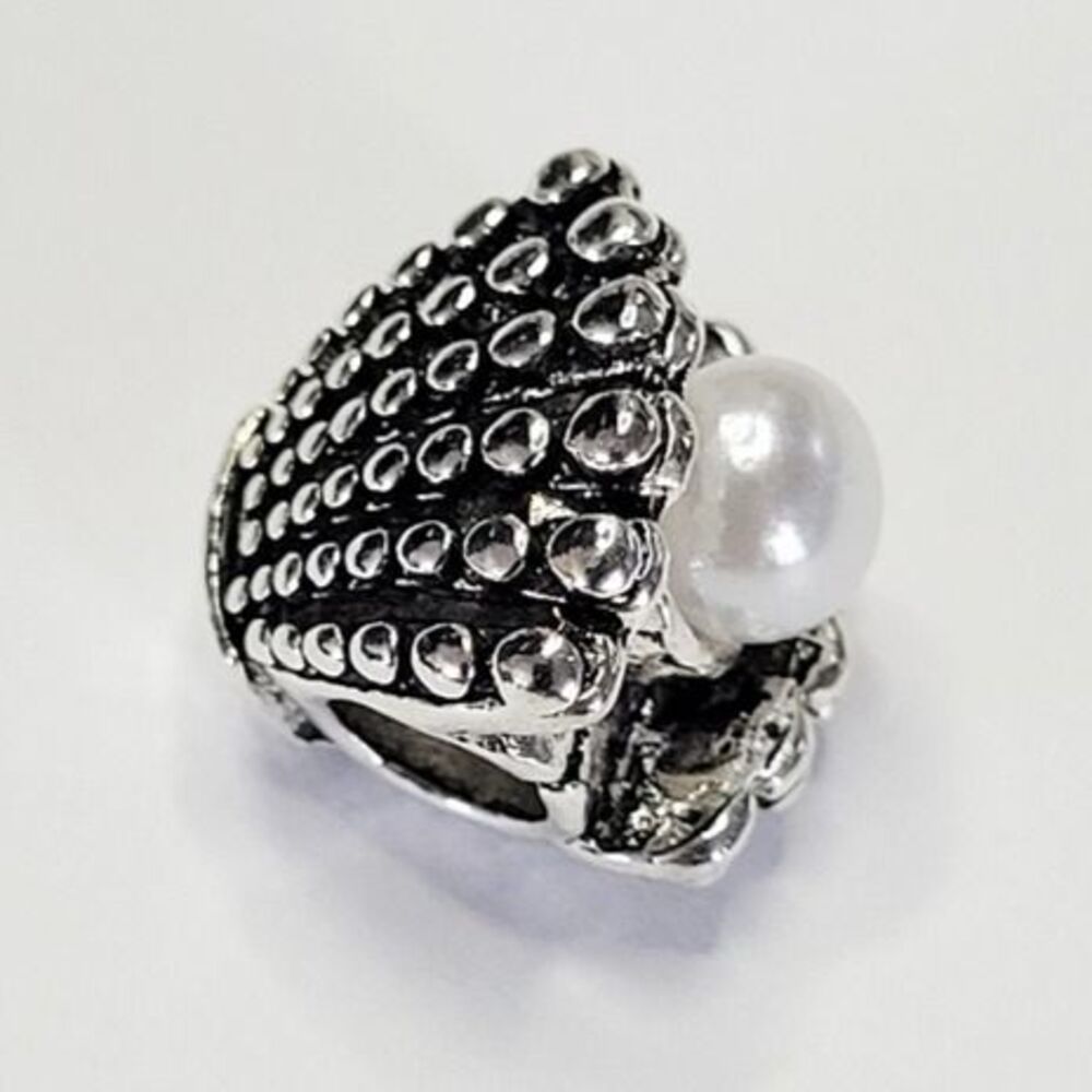 NWT Antiqued Tibetan Silver Clamshell Pearl Charm For Pandora Bracelet - Picture 3 of 4